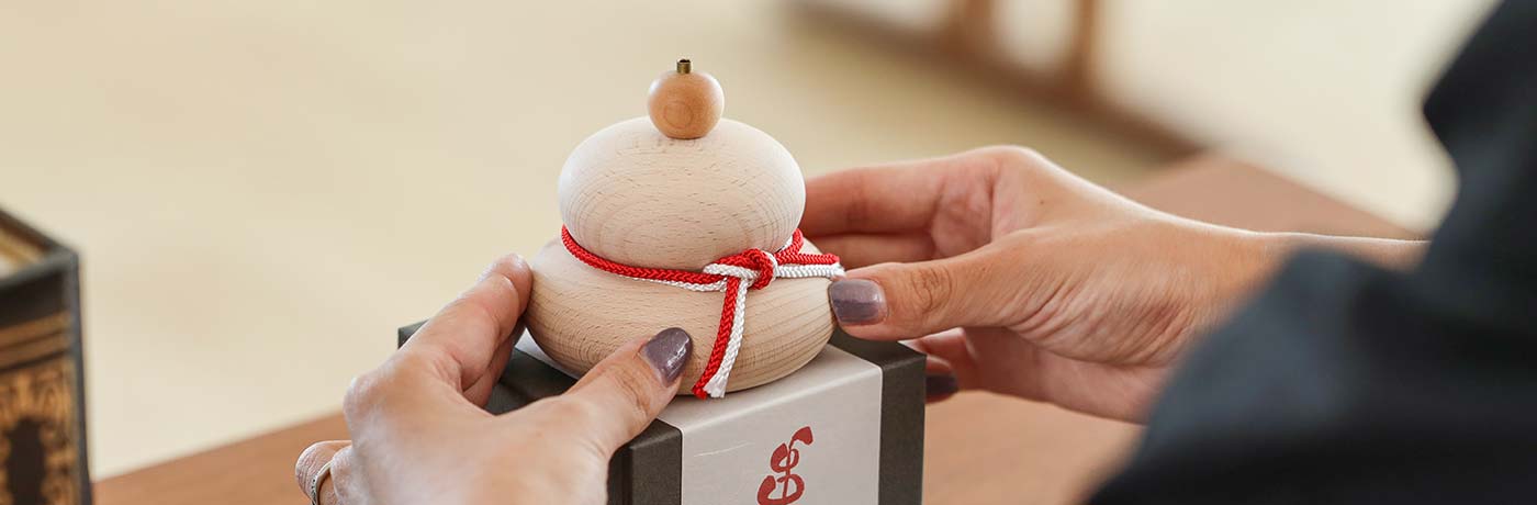 木製鏡餅 | 無垢材を使用したハンドメイド品 | MUKU工房