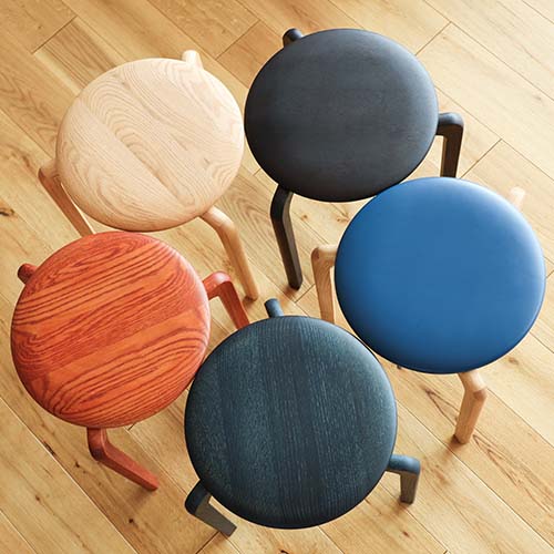 DENTO LISCIO スツール　木製　ウォールナット 府中家具 DENTO 伝統工芸 LISCIO リッショ 3本脚スツール 国産家具