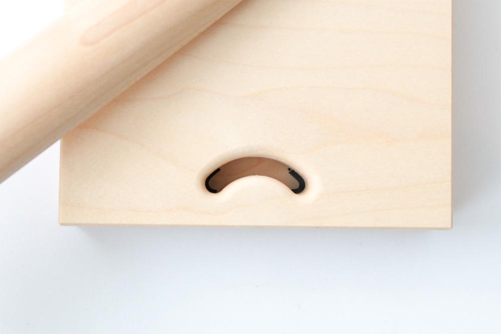kime Shoehorn with base