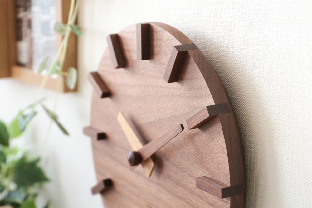 kime Wall clock