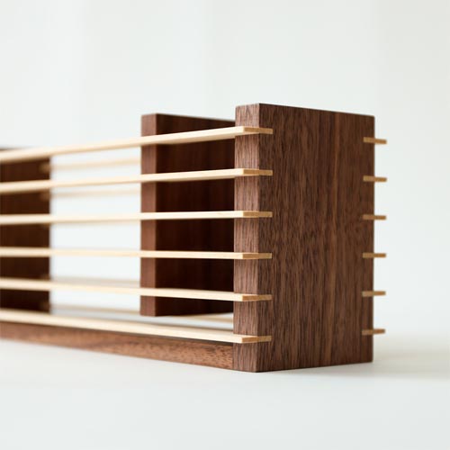 CUNE 木のマルチスタンド CUNE 木のマルチスタンド 木のマルチスタンド｜ウサギがいる｜CUNE ONLINE