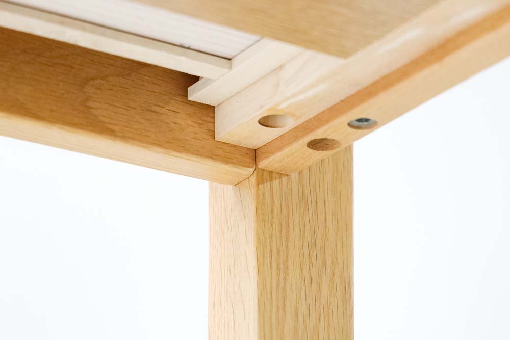 No.28 Desk