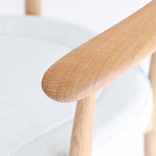 飛騨家具 HIDA 飛騨産業 CRESCENT クレセント アームチェア 張座 国産