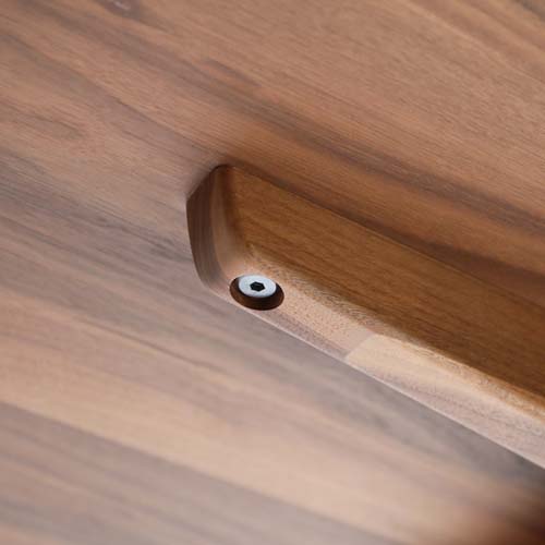 飛騨産業　ダイニングテーブル（ウォルナット、丸形天板×1本脚） 飛騨家具 HIDA 飛騨産業 Jin Dining 侭ダイニング 丸形天板 1本脚 国産