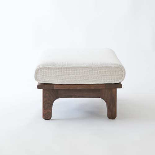 ふみ‼️飛騨産業　森のことば　スツール/オットマン 楽天市場】飛騨産業 森のことば スツール オットマン 布 SN14S 足置き