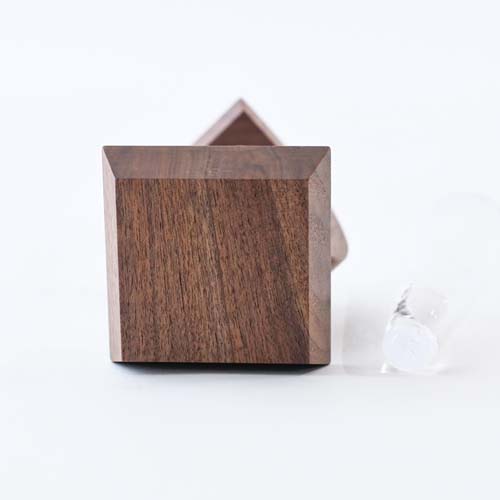 木材工芸　秀作　金砂子　六角　花器　共箱　V　R8158H 木材工芸 秀作 金砂子 六角 花器 共箱 V R8158H - メルカリ