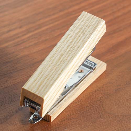 各地の名工房 kochi コチ バー ホッチキス 国産クラフト 木製