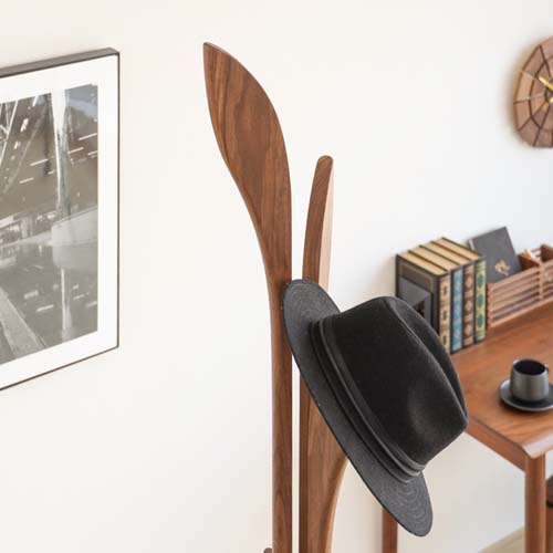 各地の名工房 kochi コチ スプラウト コートハンガー 国産家具 無垢