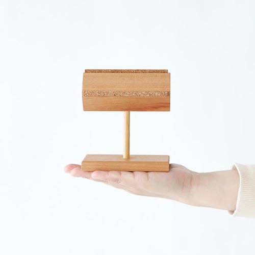 旭川クラフト 木ライフプロダクト ウォッチスタンド 国産クラフト 木製