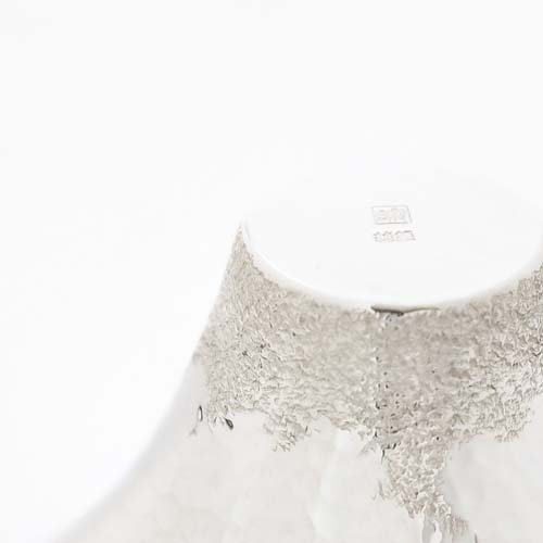 東京銀器 森銀器製作所 純銀 ぐいのみ 富士山 伝統工芸品 金属製