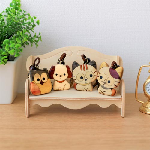 旭川クラフト Pecker 工房ペッカー K キーホルダー 国産クラフト 木製