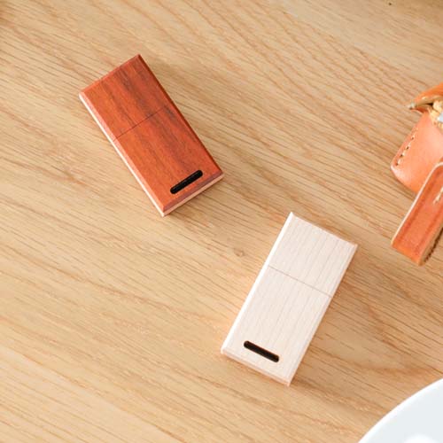 HERMES USBメモリ ブラウン 旭川クラフト Pecker 工房ペッカー マイUSBメモリ スクエアショート 8G