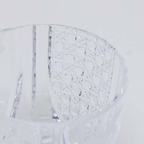 ガラス製工芸品 41f3e0e4bead30ce03d606bdbe35e1