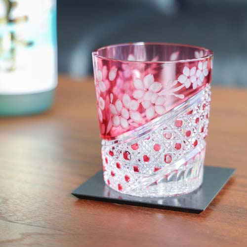 高級芸術名作 日本製ガラス大花瓶 美しい硝子細工大き目サイズ硝子芸術品 江戸切子 SAIHO 硝子工房彩鳳 MH-239 オールド 桜花 伝統工芸品 ガラス