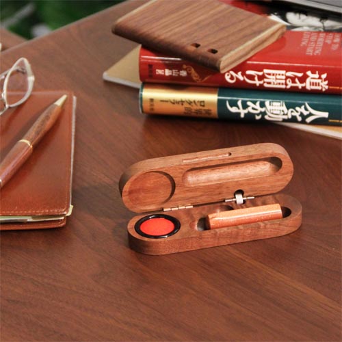 木製彫刻文房具入れ ペンケース ペントレー 木製 文具 卓上 収納 デスク 整理 小物入れ