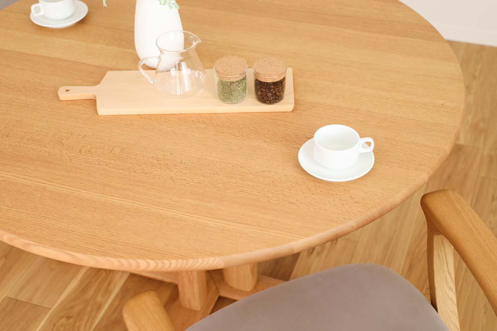 NEO Table,円形 1本脚 | 【公式】飛騨の家具『株式会社シラカワ』