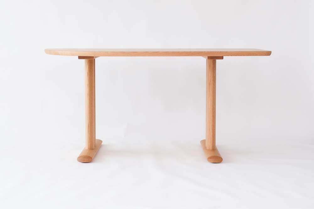 NEO Table,変形ロケット形 2本脚 | 【公式】飛騨の家具『株式会社