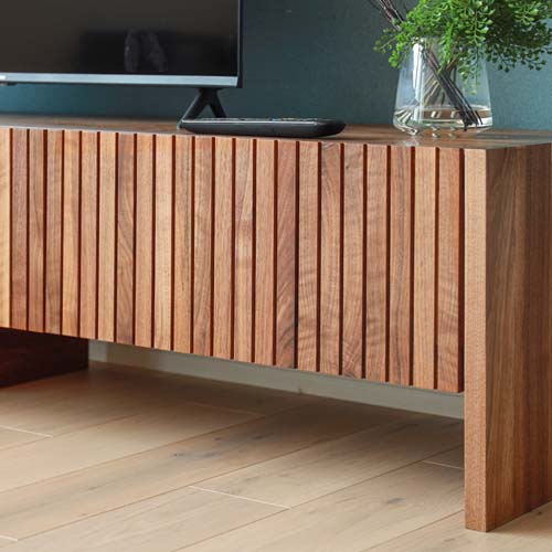 木下家具　ラドム　木製テレビボード　ウォールナット突き板 木下家具 ラドム 木製テレビボード ウォールナット突き板 木 の 表札