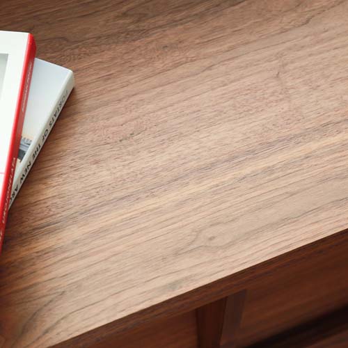 素朴な印象の木の棚　ディスプレイ棚　陳列棚　杉　剥離家具　無塗装　木製 素朴な印象の木の棚 ディスプレイ棚 陳列棚 杉 剥離家具 無塗装 木製