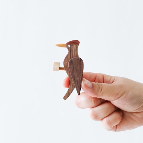 旭川工藝品鈴木工房磁鐵啄木鳥傳統工藝品木材磁鐵黑胡桃木| MUKU工房