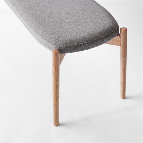 旭川家具 匠工芸 ファウン スツール オーク無垢 ダークブラウン 松岡智之 旭川家具 匠工芸 ファウン スツール オーク無垢 ダークブラウン