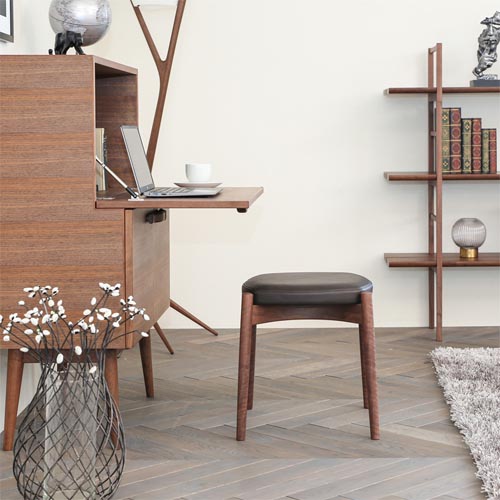 値下逸品 匠シール 欅 縮み杢 内桐 民芸・時代家具調 小抽斗 小箪笥幅61cm 値下逸品 匠シール 欅 縮み杢 内桐 民芸・時代家具調 小抽斗 小