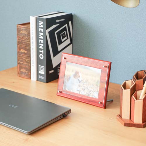 各地の名工房 TOYO GAKUSO 東洋額装 フォトスタンド 国産クラフト 木製